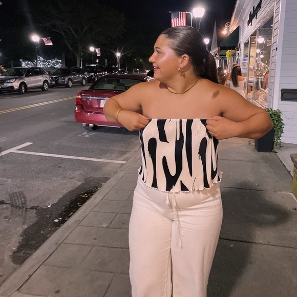 meet your posher, gabby! - Picture 2 of 5